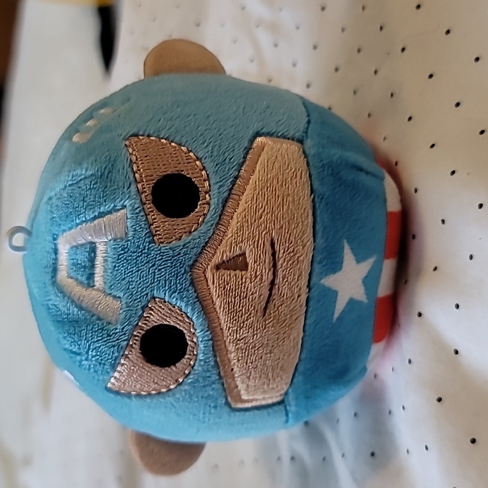Hallmark Marvel Fluffball Captain America Squeez Plush Toy and Pendant